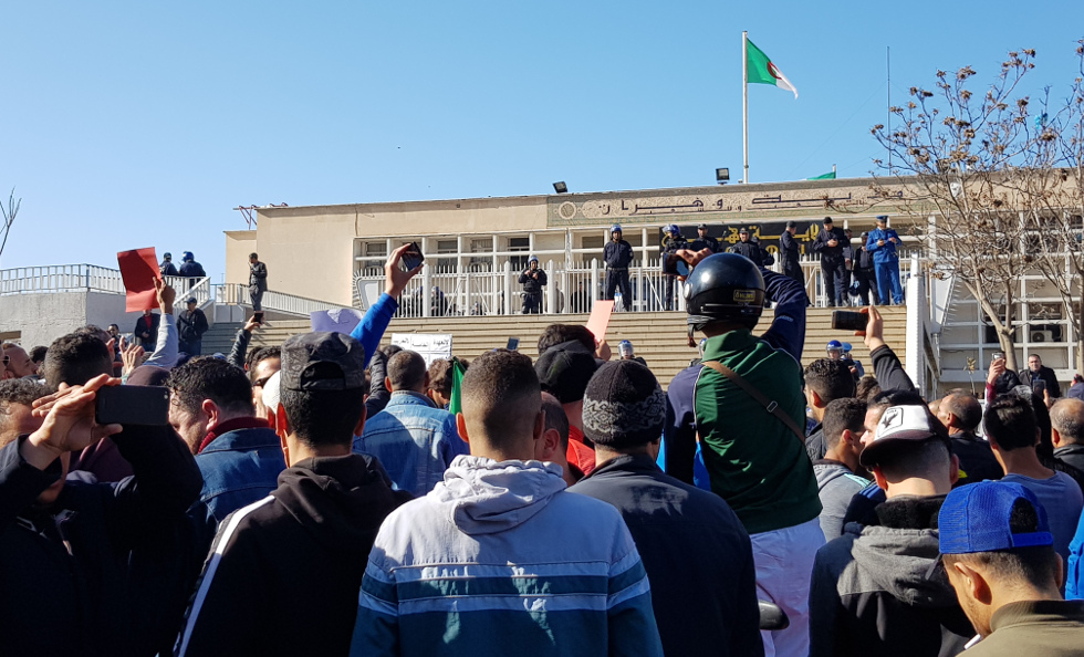 Manifestants en Algérie