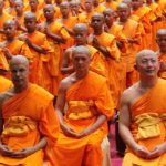 Moines bouddhistes tibétains